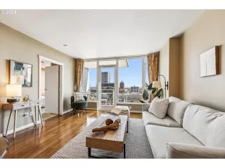 Photo #3: 24556880 Listing 