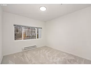 Photo #6: 24560265 Listing 