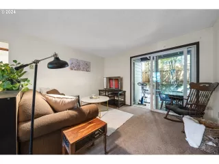 Photo #6: 24560697 Listing 