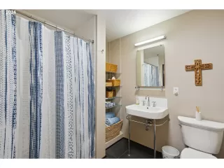 Photo #3: 24561983 Listing