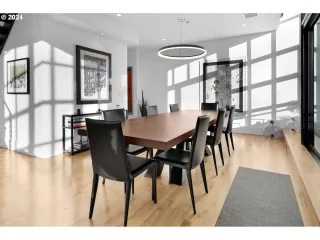 Photo #3: 24564006 Listing 