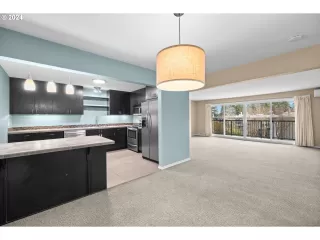 Photo #1: 24566292 Listing 