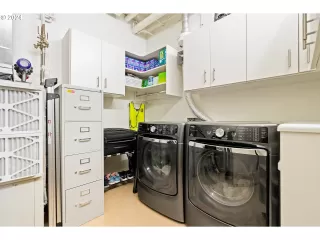 Photo #1: 24567126 Listing