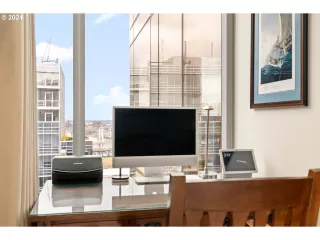 Photo #6: 24567126 Listing