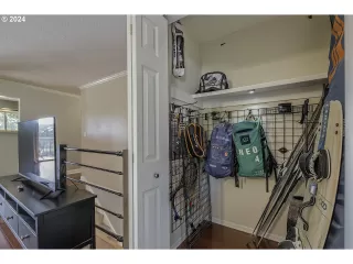 Photo #5: 24568558 Listing 