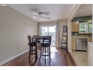 Photo #6: 24568558 Listing 