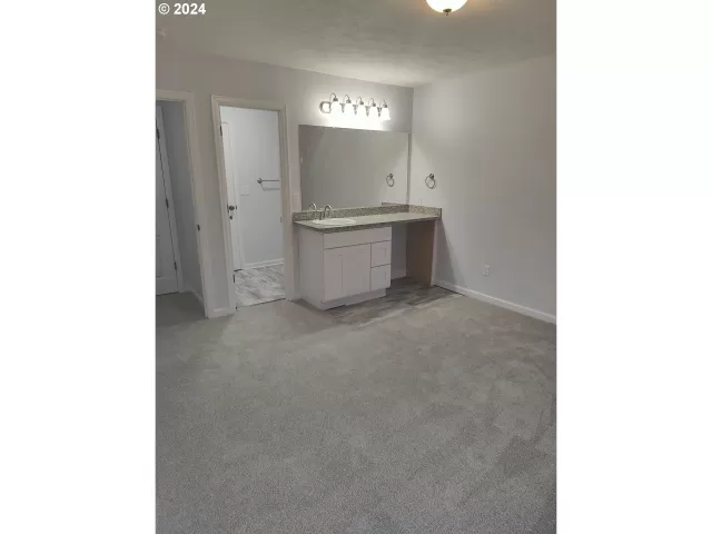 MLS: 24569532 Condo For Sale