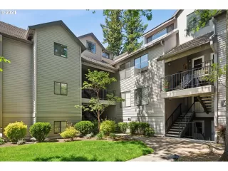 More Details about MLS # 24570097 : 4000 CARMAN DR A8
