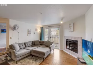 Photo #2: 24570619 Listing