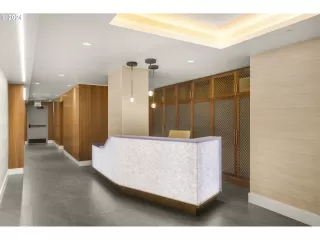 Photo #5: 24570920 Listing