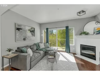 Photo #2: 24571147 Listing 