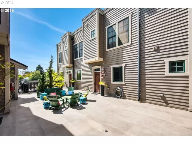 MLS: 24571476 Condo For Sale
