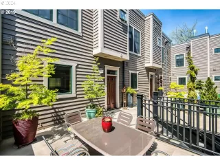 Photo #3: 24571476 Listing 