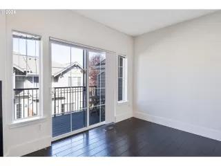 Photo #4: 24571907 Listing 