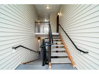 Click for more information on MLS # 24576829 : 11845 NW STONE MOUNTAIN LN 403 More Details about MLS # 24576829 : 11845 NW STONE MOUNTAIN LN 403