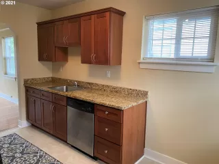 Photo #1: 24577634 Listing