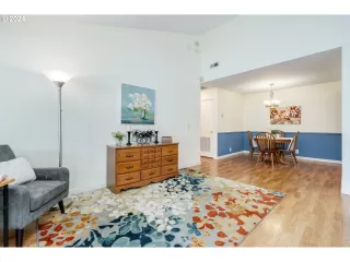 Photo #6: 24578801 Listing 