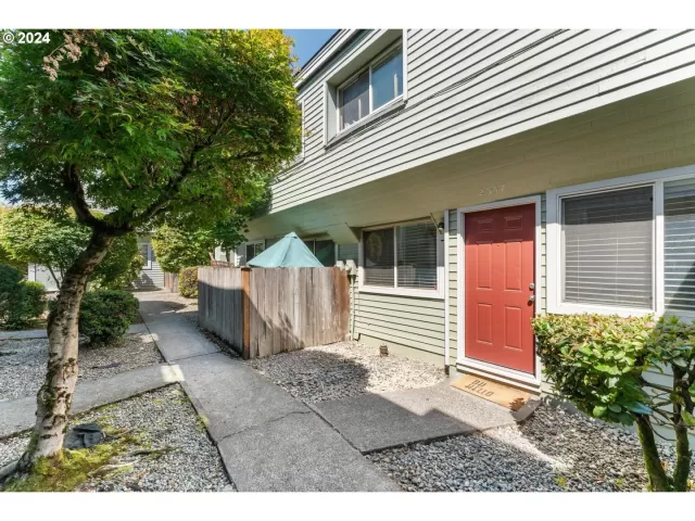 MLS: 24579427 Condo For Sale