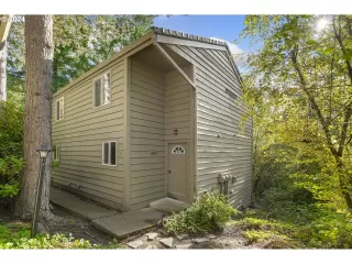 More Details about MLS # 24579428 : 12 CERVANTES CIR