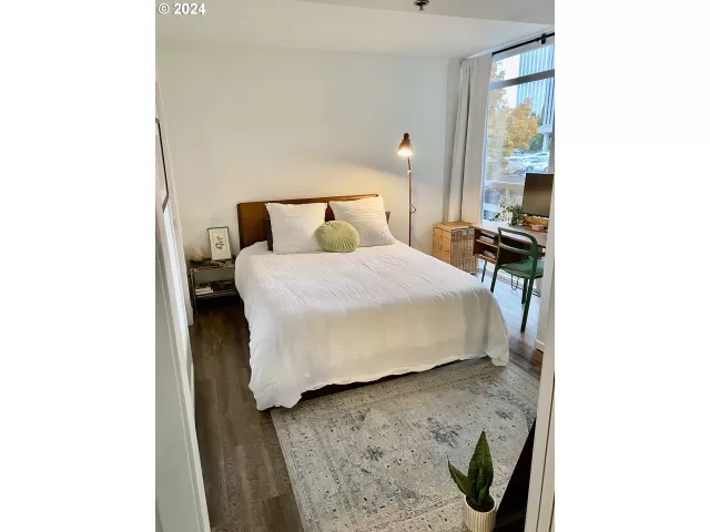 MLS: 24580918 Condo For Sale