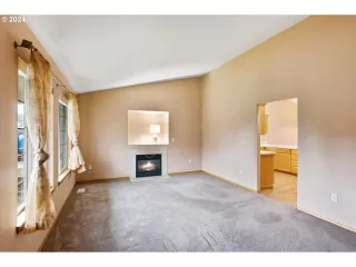 Photo #2: 24581450 Listing