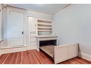 Photo #5: 24581860 Listing 