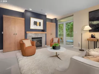 Photo #4: 24583924 Listing