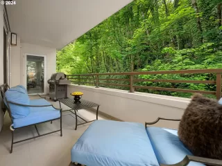 Photo #6: 24583924 Listing