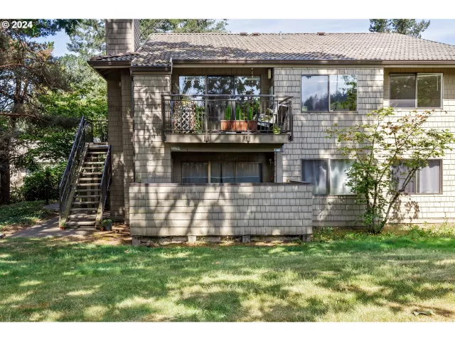 MLS: 24583974 Condo For Sale