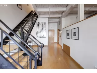 Photo #3: 24584186 Listing 