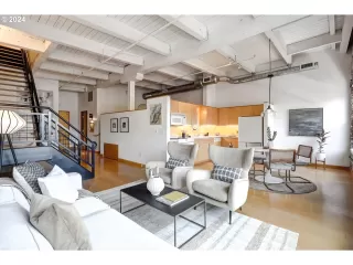 Photo #6: 24584186 Listing 