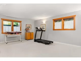 Photo #2: 24585849 Listing