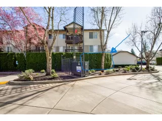 Photo #2: 24588222 Listing 