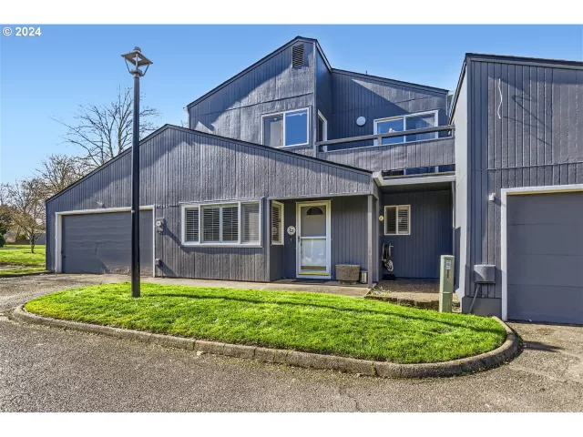 MLS: 24589121 Condo For Sale