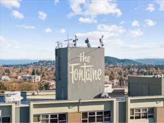 Photo #1: 24589799 Listing 