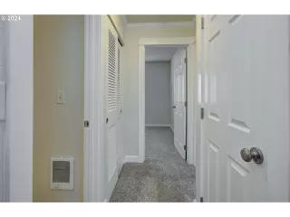 Photo #4: 24591649 Listing 