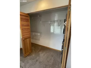 Photo #3: 24592391 Listing 