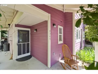 Photo #2: 24592771 Listing