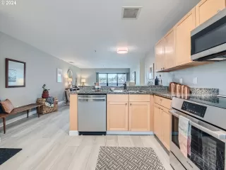 Photo #3: 24594319 Listing 