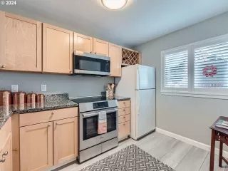 Photo #5: 24594319 Listing 