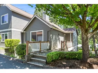 Photo #2: 24595501 Listing