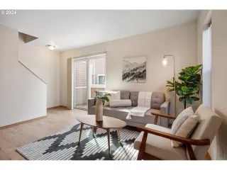 Photo #5: 24596219 Listing