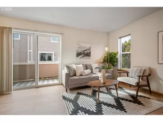 Photo #6: 24596219 Listing