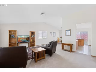 Photo #3: 24596605 Listing