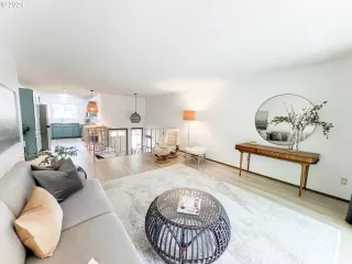 Photo #3: 24596984 Listing 