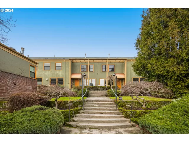 MLS: 24598051 Condo For Sale