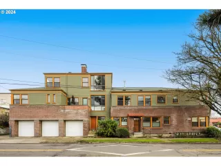 Photo #1: 24598051 Listing 