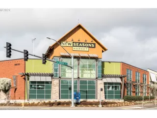 Photo #2: 24599941 Listing 