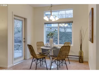 Photo #6: 24599941 Listing 