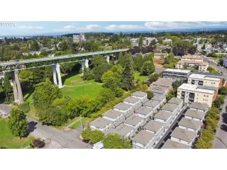 Photo #6: 24601163 Listing 